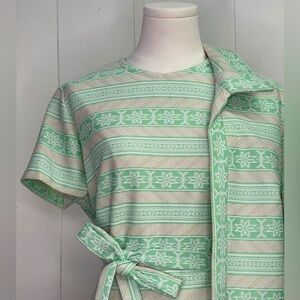 Vintage 1960’s Knit Shift Dress w/ Matching Jacket & Belt Geometric Polyester
